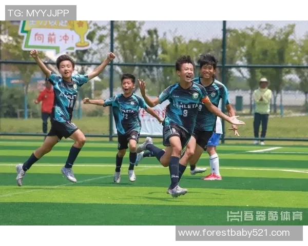 走进绿茵场外的世界与足球明星面对面交流的精彩旅程